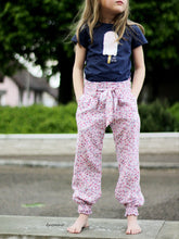 Lade das Bild in den Galerie-Viewer, Sommerbüx - lange und kurze Hose 92-164