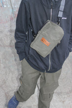 Lade das Bild in den Galerie-Viewer, Kommassada Tasche Kyvu.by Lumali