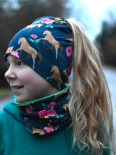 Lade das Bild in den Galerie-Viewer, Twist.Beanie