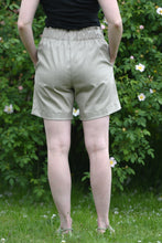 Lade das Bild in den Galerie-Viewer, Sommerbüx - lange und kurze Hose Größe 32-54