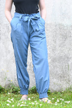 Lade das Bild in den Galerie-Viewer, Sommerbüx - lange und kurze Hose Größe 32-54