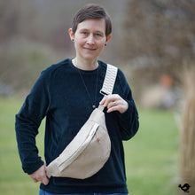 Lade das Bild in den Galerie-Viewer, Unisex Hoodie Alex Größe XS-3XL