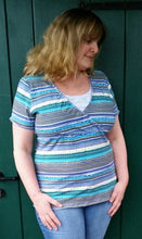 Lade das Bild in den Galerie-Viewer, Lagenlookshirt Größe 34-48