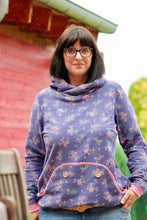 Lade das Bild in den Galerie-Viewer, Knopfliebe Curvy Hoodie und Kleid Größe 44-58