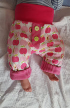 Lade das Bild in den Galerie-Viewer, Babybüx Größe 44-104