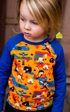 Lade das Bild in den Galerie-Viewer, Knopfkind Raglanshirt mit asymmetrischer Knopfleiste Größe 50-152