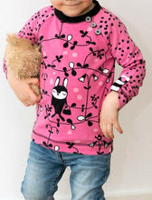 Lade das Bild in den Galerie-Viewer, Knopfkind Raglanshirt mit asymmetrischer Knopfleiste Größe 50-152