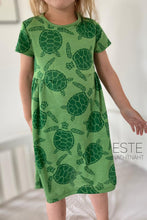 Lade das Bild in den Galerie-Viewer, Lütte Seute Deern Größe Kleid/Shirt 56-164