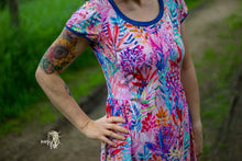 Lade das Bild in den Galerie-Viewer, Seute Deern Größe Kleid/Shirt 32-54