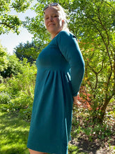 Lade das Bild in den Galerie-Viewer, Seute Deern Größe Kleid/Shirt 32-54