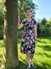 Lade das Bild in den Galerie-Viewer, Seute Deern Größe Kleid/Shirt 32-54