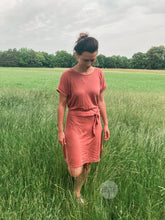 Lade das Bild in den Galerie-Viewer, Deern Bluse und Kleid Größe 32-54