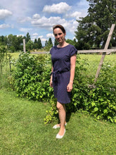 Lade das Bild in den Galerie-Viewer, Deern Bluse und Kleid Größe 32-54