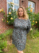 Lade das Bild in den Galerie-Viewer, Deern Bluse und Kleid Größe 32-54