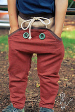 Lade das Bild in den Galerie-Viewer, Knopfbüx Größe 50-140