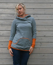 Lade das Bild in den Galerie-Viewer, Knopfliebe Hoodie und Kleid Größe 32-46