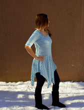 Lade das Bild in den Galerie-Viewer, Knopfdeern Shirt, Kleid, Zipfelkleid Größe 32-46