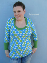 Lade das Bild in den Galerie-Viewer, Knopfdeern Shirt, Kleid, Zipfelkleid Größe 32-46