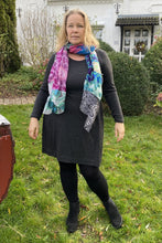 Lade das Bild in den Galerie-Viewer, Kleid Elsa 32-56