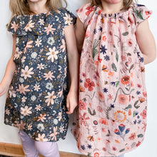 Lade das Bild in den Galerie-Viewer, Stina Tunika, Bluse, Kleid Größe 92-164