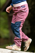 Lade das Bild in den Galerie-Viewer, Coole Büx - die Alltagshose mit Pfiff 86-164