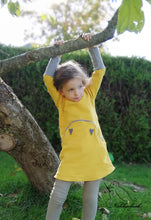 Lade das Bild in den Galerie-Viewer, Lütte Knopfliebe Größe 74-164