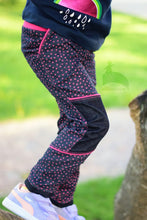 Lade das Bild in den Galerie-Viewer, Coole Büx - die Alltagshose mit Pfiff 86-164