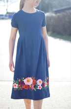 Lade das Bild in den Galerie-Viewer, Lütte Seute Deern Größe Kleid/Shirt 56-164