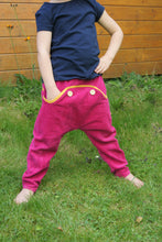 Lade das Bild in den Galerie-Viewer, Knopfbüx Größe 50-140