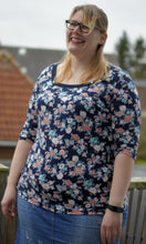 Lade das Bild in den Galerie-Viewer, Knopfdeern Curvy Shirt Größe 44-58