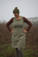 Lade das Bild in den Galerie-Viewer, Walkdeern, Kleid in A-Linie und Etuiform Größe 32-54