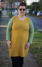 Lade das Bild in den Galerie-Viewer, Walkdeern, Kleid in A-Linie und Etuiform Größe 32-54