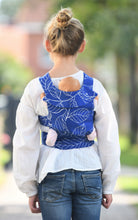 Lade das Bild in den Galerie-Viewer, Miniduca & Mini TaiTai- die Puppentragen