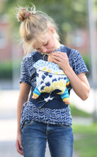 Lade das Bild in den Galerie-Viewer, Miniduca & Mini TaiTai- die Puppentragen