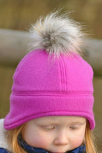 Lade das Bild in den Galerie-Viewer, Fiete und Greta Mütze und Stirnband mit Ohrenklappen Kopfumfang 36-62