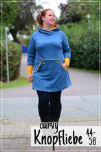 Lade das Bild in den Galerie-Viewer, Knopfliebe Curvy Hoodie und Kleid Größe 44-58