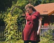 Lade das Bild in den Galerie-Viewer, Sommerdeern, Bluse und Kleid Größe 32-54