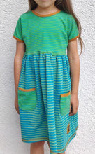 Lade das Bild in den Galerie-Viewer, Lütte Stranddeern Größe 80-164