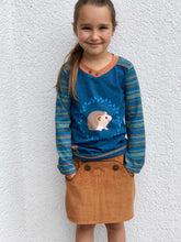 Lade das Bild in den Galerie-Viewer, Kalleson Shirt mit Rundhals- und V-Ausschnitt Größe 74-164