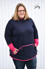 Lade das Bild in den Galerie-Viewer, Knopfliebe Curvy Hoodie und Kleid Größe 44-58