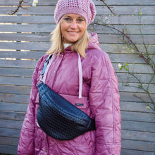 Lade das Bild in den Galerie-Viewer, Kilia Bauchtasche Kyvu.by Lumali
