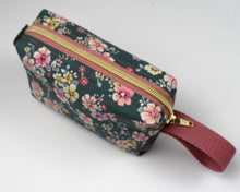 Lade das Bild in den Galerie-Viewer, Kalintika Tasche Kyvu.by Lumali
