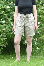 Lade das Bild in den Galerie-Viewer, Sommerbüx - lange und kurze Hose Größe 32-54
