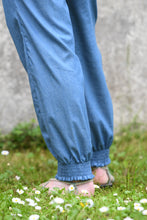 Lade das Bild in den Galerie-Viewer, Sommerbüx - lange und kurze Hose Größe 32-54
