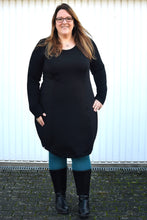 Lade das Bild in den Galerie-Viewer, Kleid Elsa 32-56
