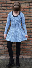 Lade das Bild in den Galerie-Viewer, Lütte Knopfdeern Shirt, Kleid, Zipfelkleid  Größe 86-164

